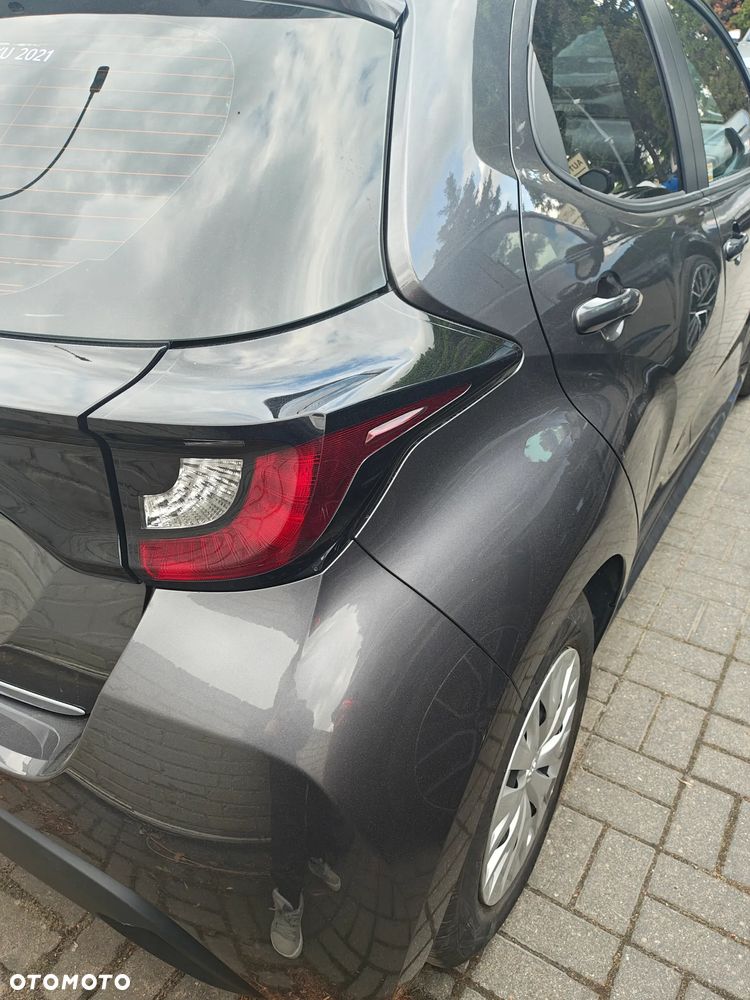 Toyota Yaris 1.5 Comfort - 2