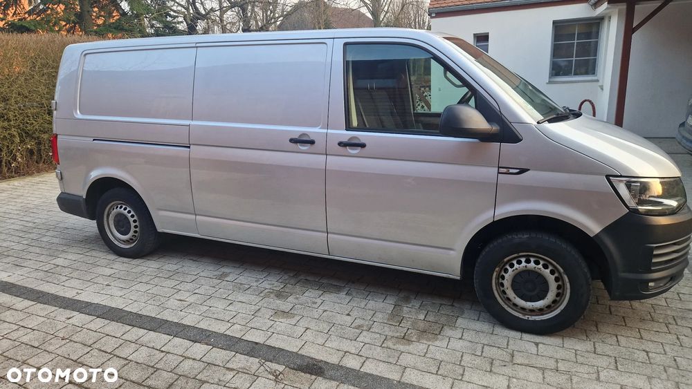 Volkswagen Transporter - 7