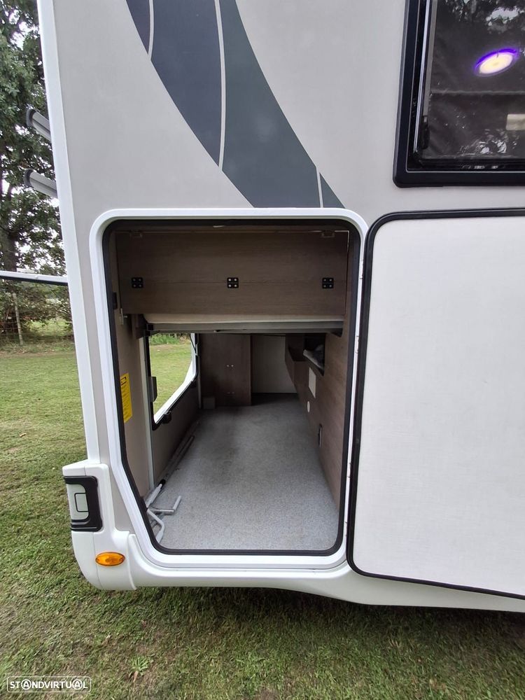 Chausson Titanium Ford Transit - 25
