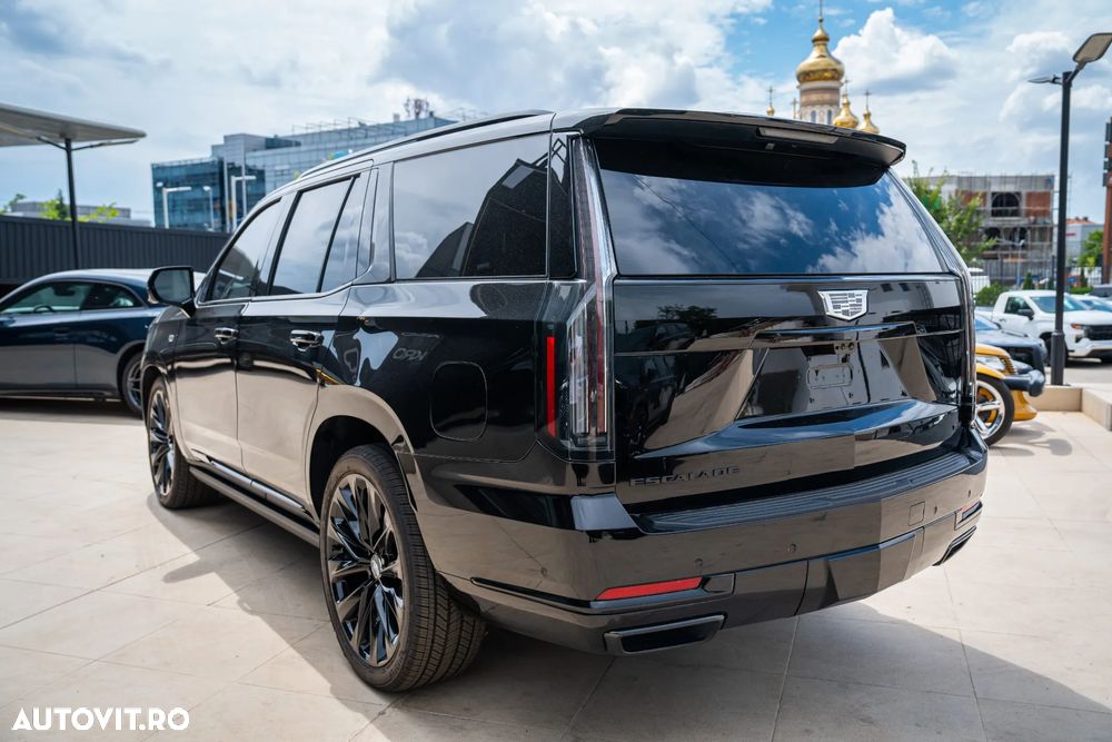 Cadillac Escalade - 33