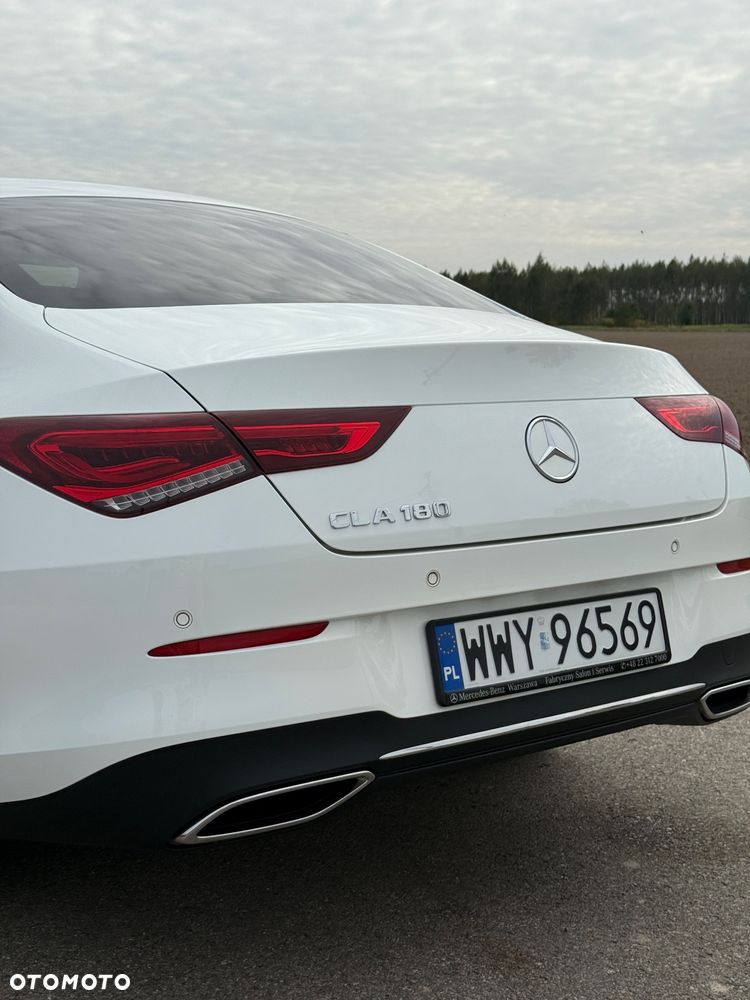 Mercedes-Benz CLA 180 Progressive 7G-DCT - 24
