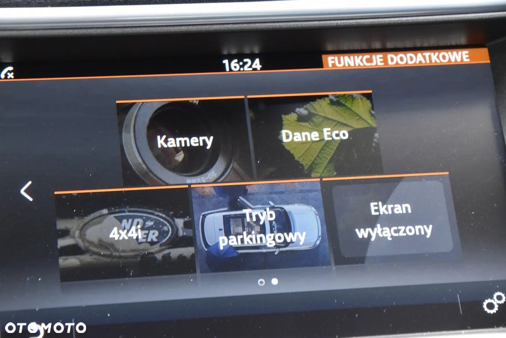 Land Rover Range Rover Evoque - 32