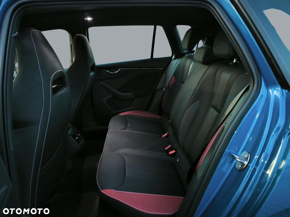 Skoda Kamiq 1.5 TSI Monte Carlo DSG - 11