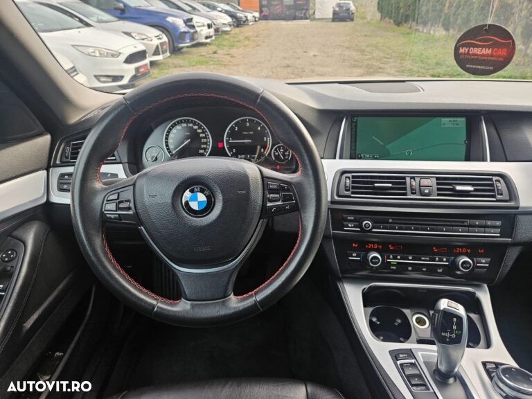 BMW Seria 5 520d Aut. Luxury Line - 14
