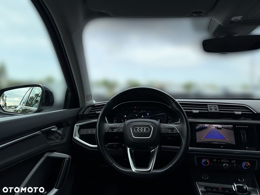 Audi Q3 - 19