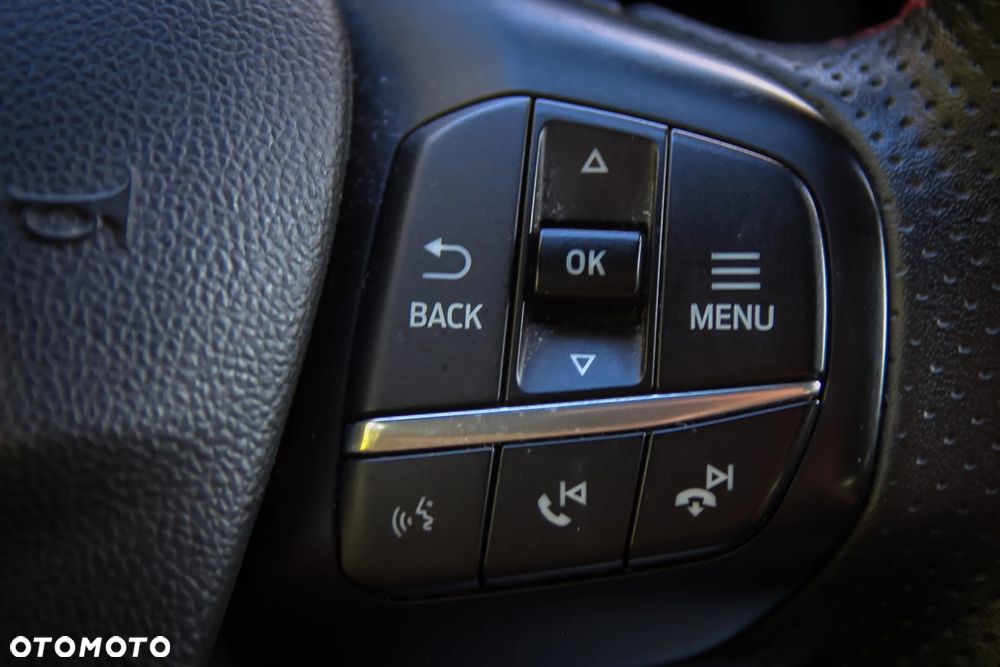 Ford Kuga 2.0 EcoBlue mHEV FWD ST-Line - 22