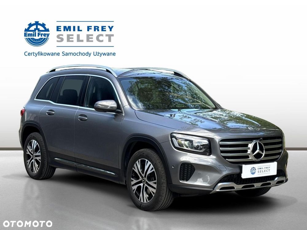 Mercedes-Benz GLB - 9