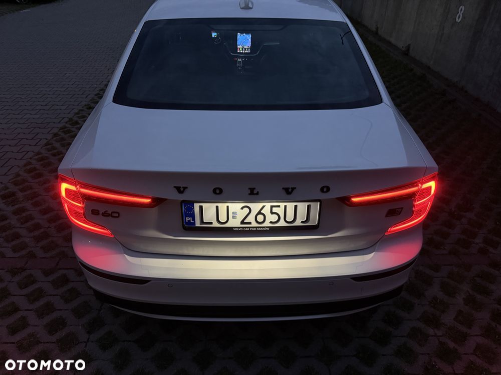 Volvo S60 T8 Recharge AWD Plus Dark - 12