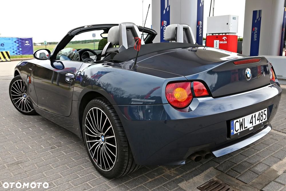 BMW Z4 2.2i - 23