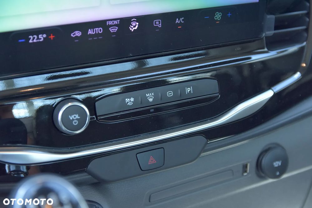 Ford Transit 2.0 EcoBlue 130KM M6 RWD TREND 350 WYWROTKA - 19