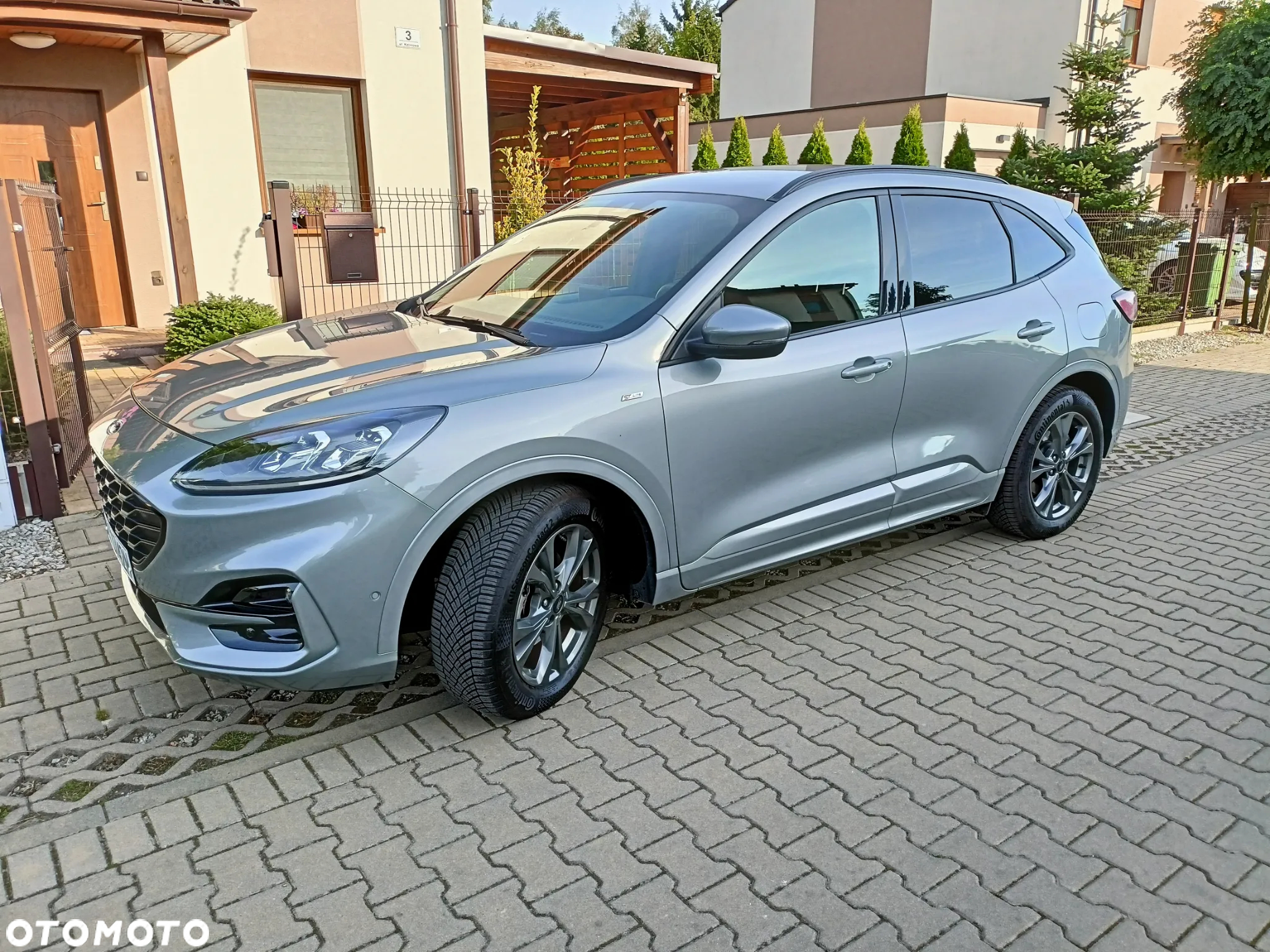 Ford Kuga 2.5 FHEV FWD ST-Line X - 12