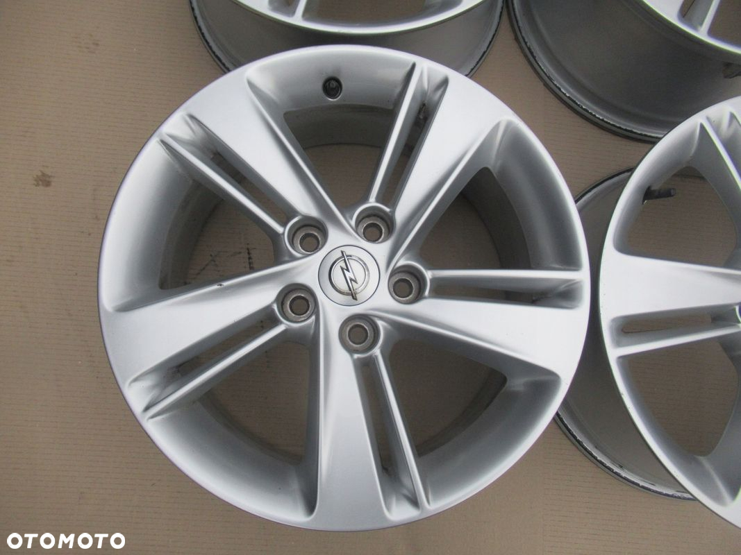 ALUFELGI 17' 4szt OPEL INSIGNIA B,ANTARA,ASTRA J,ZAFIRA C, CAPTIVA,CRUZE - 5
