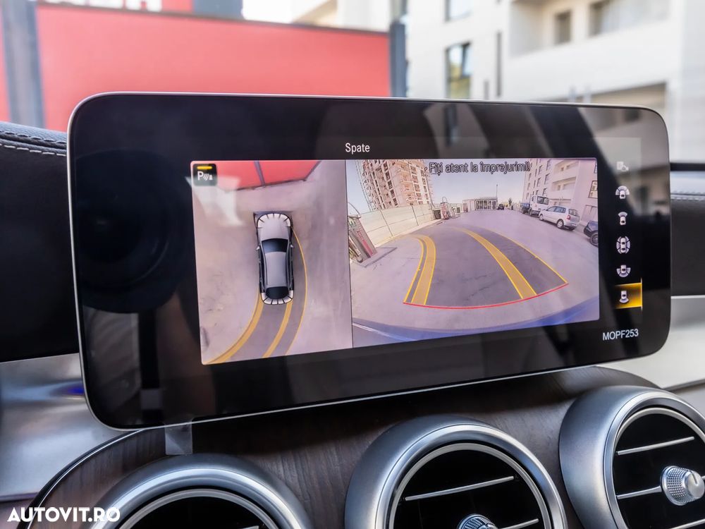 Mercedes-Benz GLC 300 4MATIC MHEV - 40