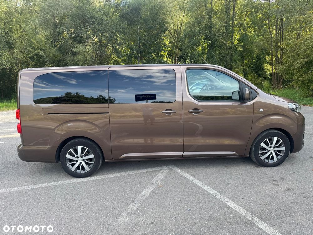 Toyota ProAce Kombi 2.0 D-4D Long 2,8t - 4