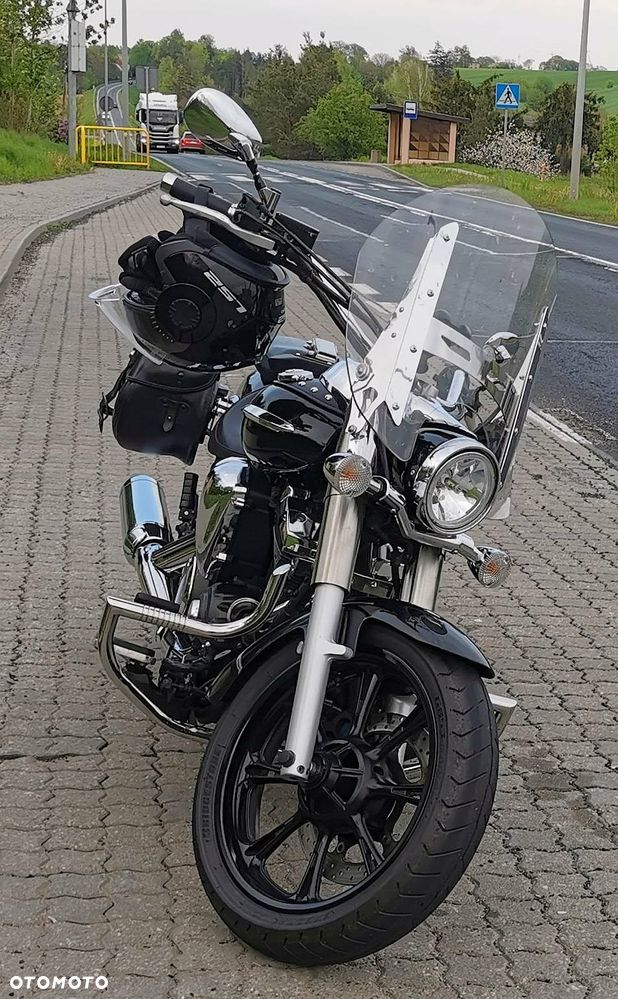 Yamaha Midnight Star - 3