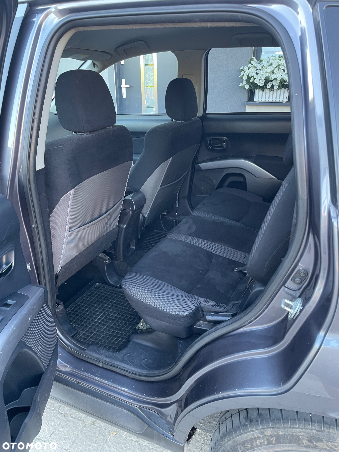 Mitsubishi Outlander - 15