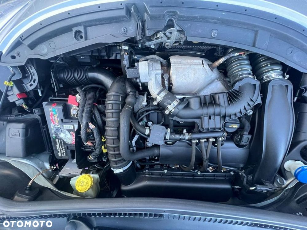 Peugeot 207 1.6 THP Platinum - 16