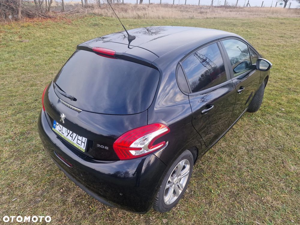 Peugeot 208 82 PureTech Style - 16