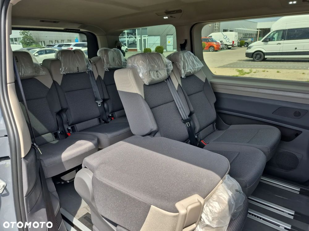 Volkswagen Multivan 2.0 TDI L2 Family DSG - 12