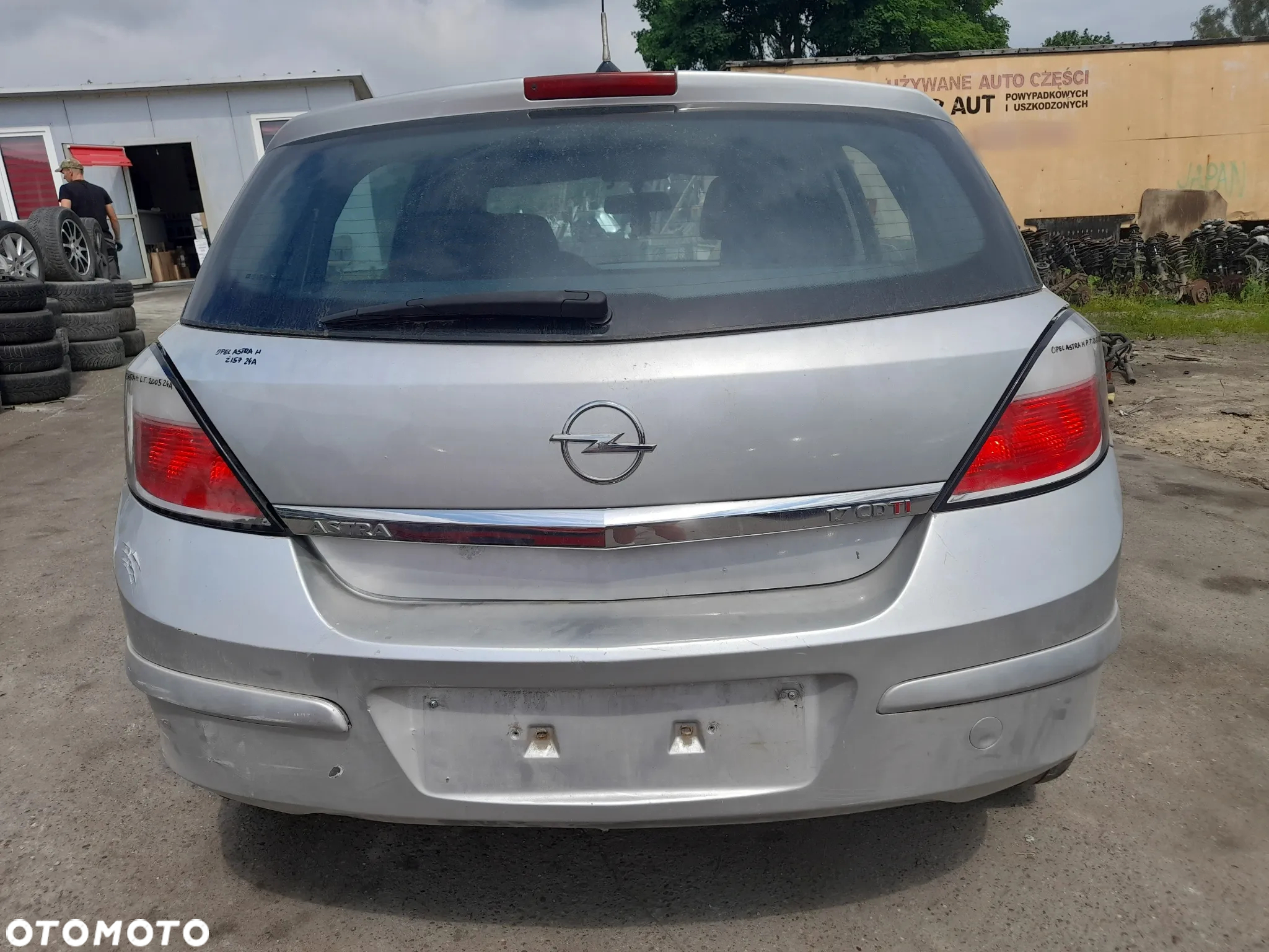 OPEL ASTRA H DRZWI LEWY TYŁ LEWE TYLNE Z157 2AU - 13