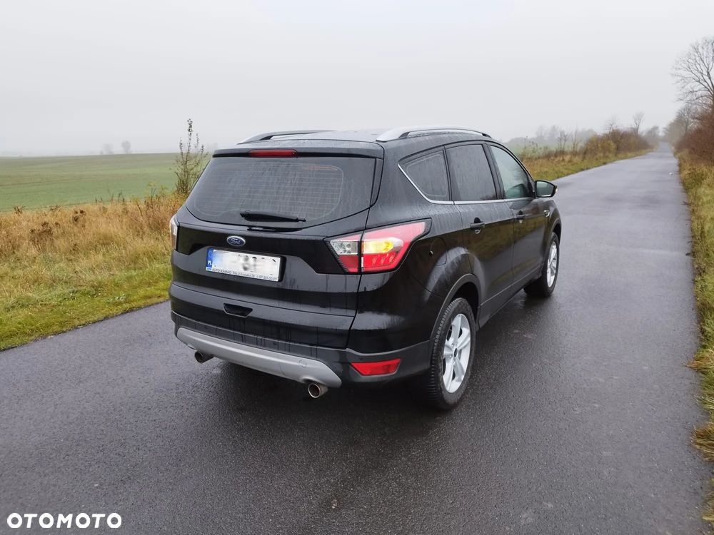 Ford Kuga 1.5 EcoBoost 2x4 Business Edition - 25