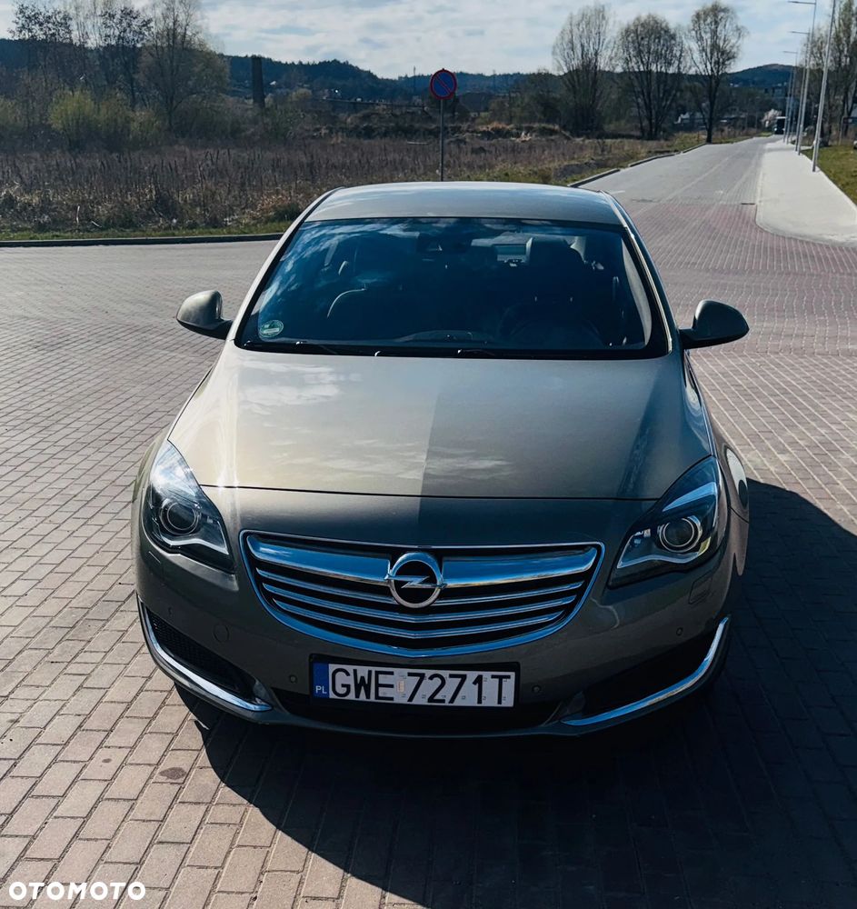 Opel Insignia 1.6 T Cosmo S&S - 14