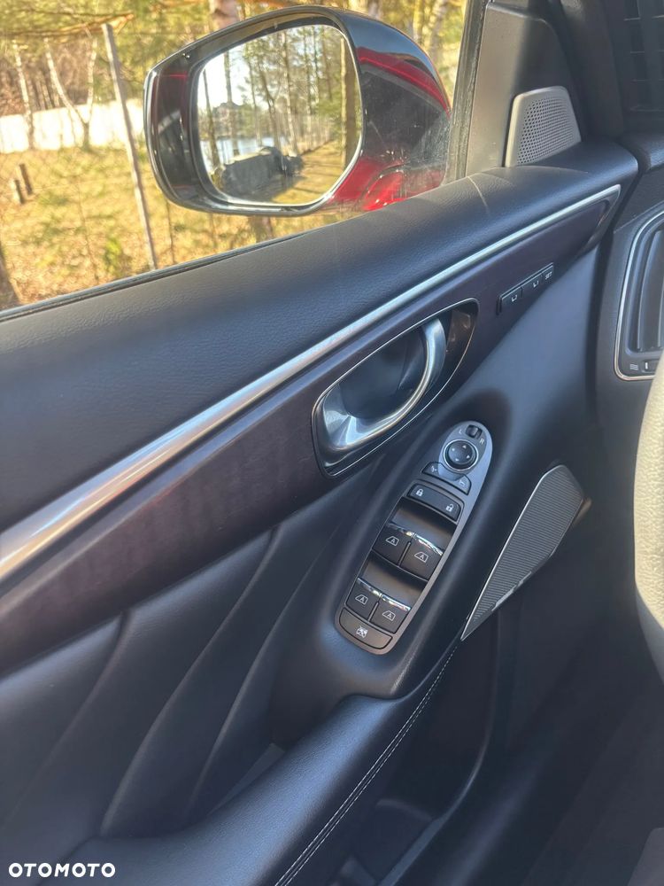 Infiniti Q50 Q50S Hybrid AWD Sport - 12