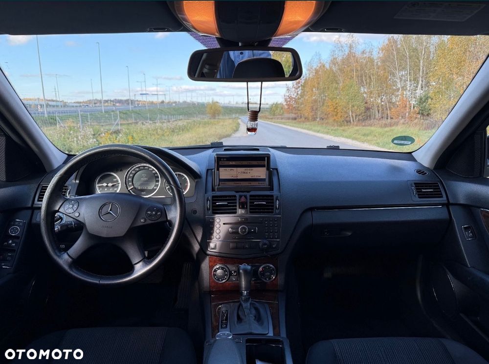 Mercedes-Benz Klasa C 320 CDI 7G-TRONIC Avantgarde - 8