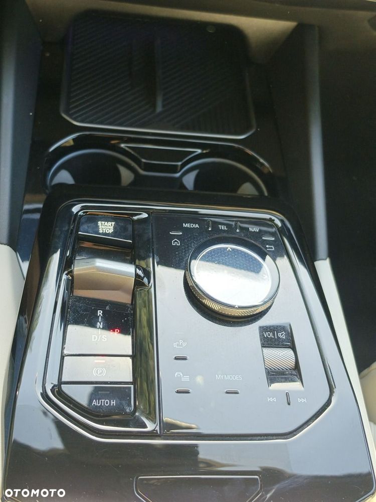 BMW Seria 5 520d xDrive mHEV M Sport - 30
