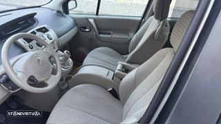 Renault Scénic 1.5 dCi Confort Dynamique - 29