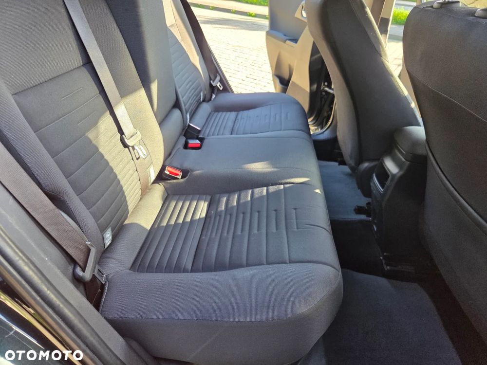 Toyota Auris Hybrid 135 Premium - 19