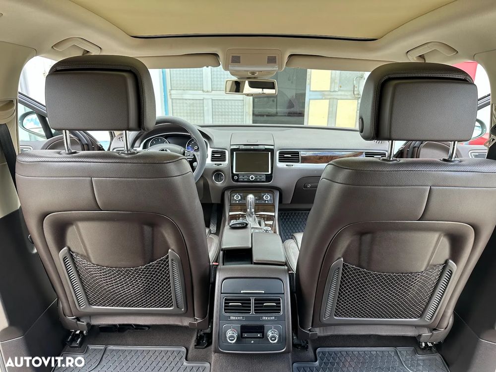 Volkswagen Touareg 3.0 V6 TDI BMT - 7