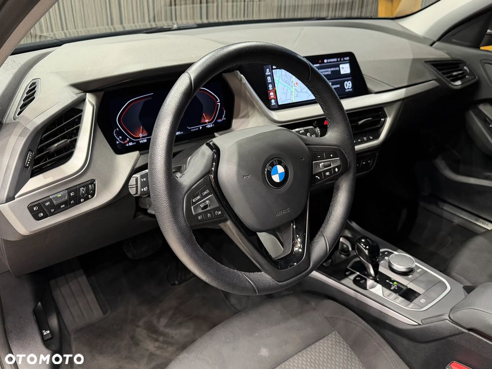 BMW Seria 1 118i Advantage - 8