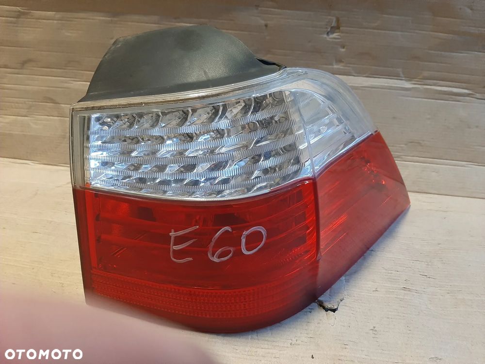 Lampa BMW E60 tył kombi prawa led - 1