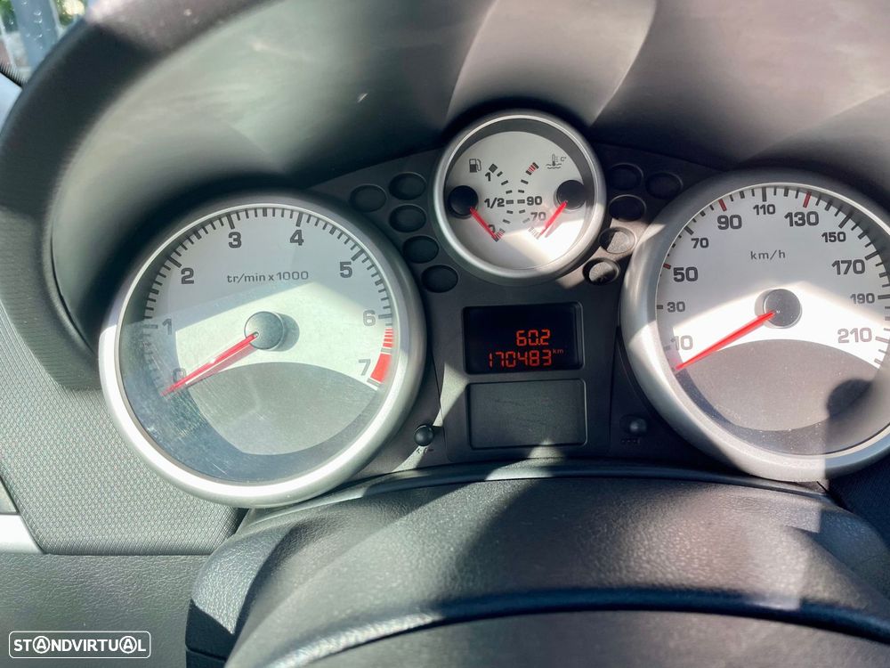 Peugeot 207 1.4 16V Active - 13