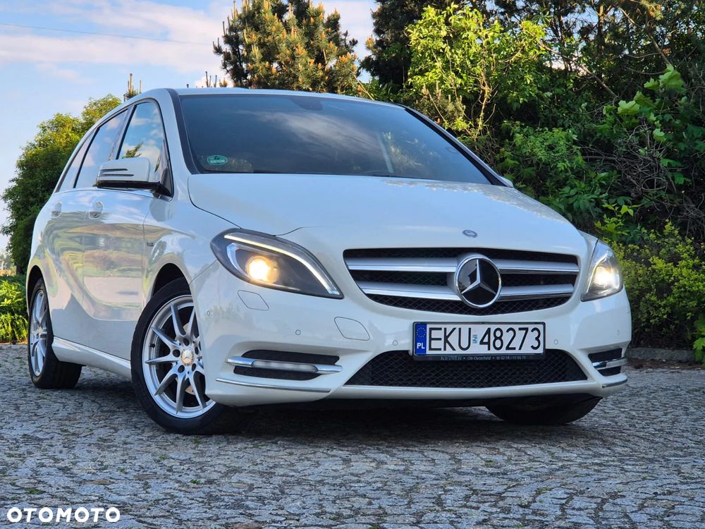 Mercedes-Benz Klasa B 180 CDI (BlueEFFICIENCY) - 2
