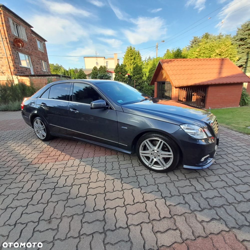 Mercedes-Benz Klasa E 220 CDI BlueEff - 11