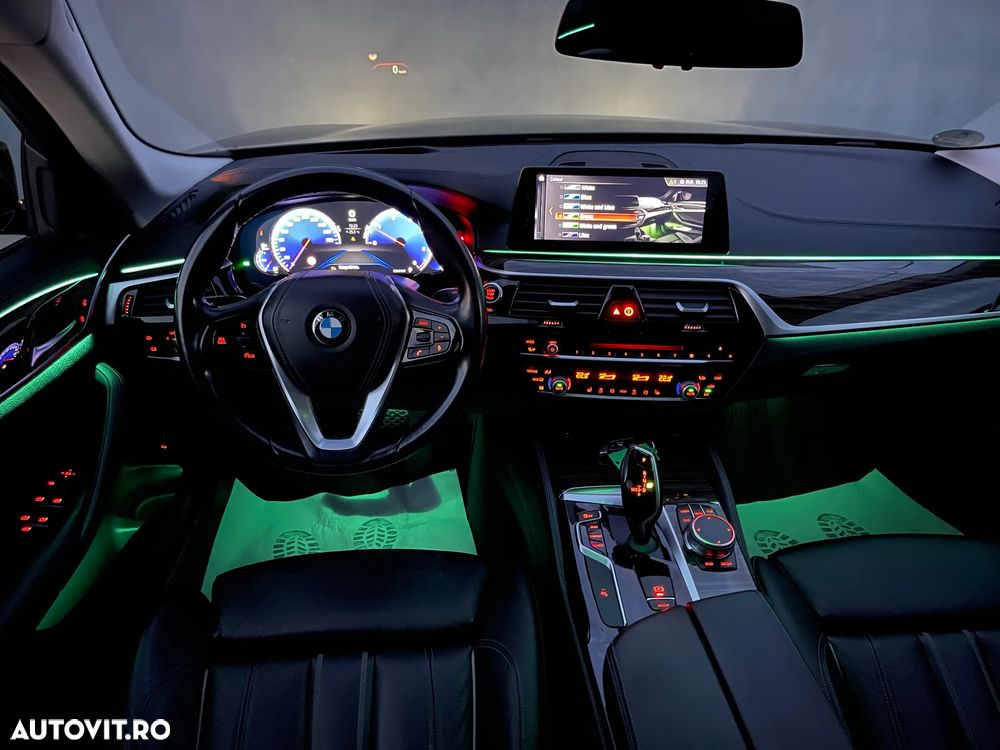 BMW Seria 5 520d xDrive Aut. Luxury Line - 22