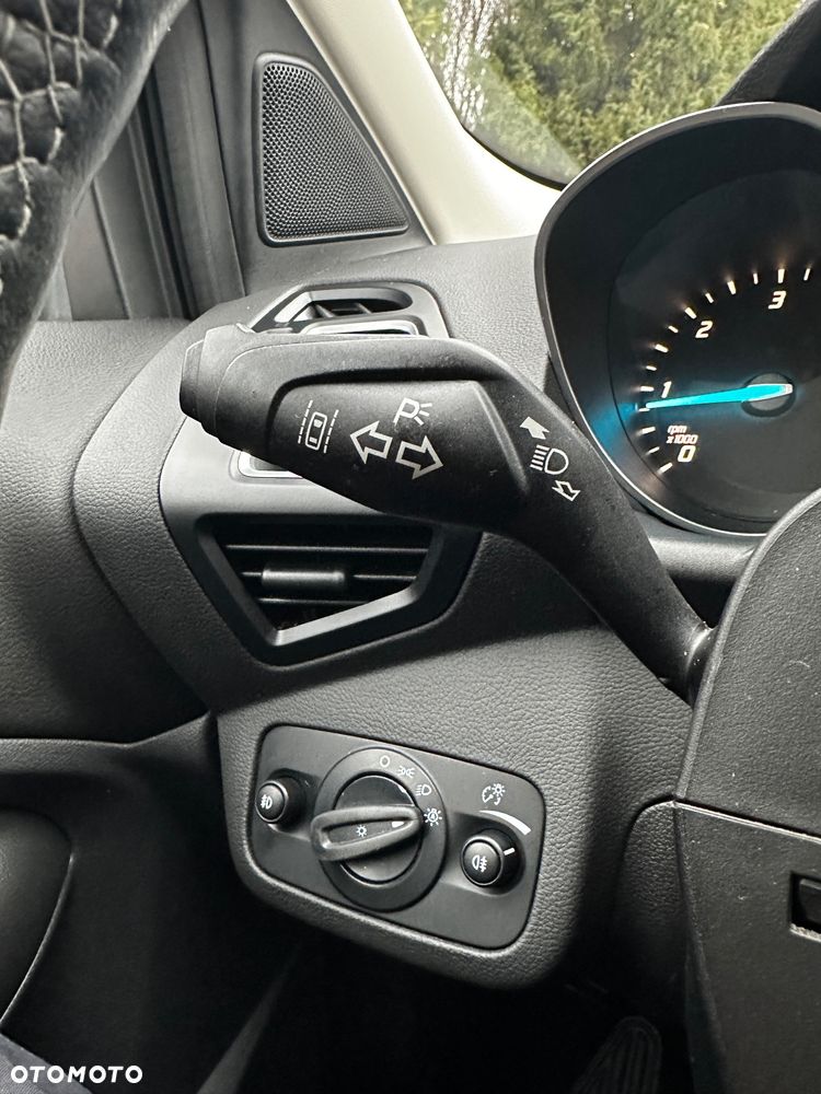 Ford Kuga 2.0 TDCi 2x4 Individual - 26