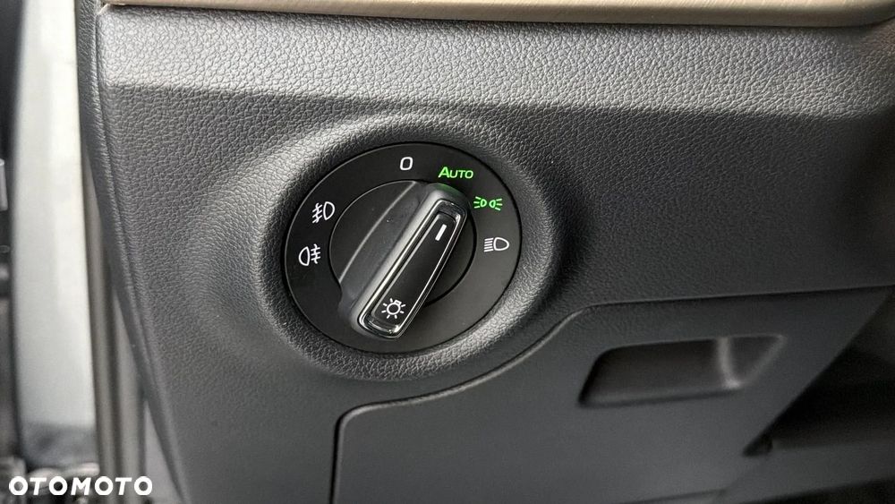 Skoda Kamiq 1.0 TSI Style - 29