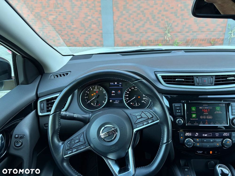Nissan Qashqai 1.3 DIG-T N-Connecta DCT - 6