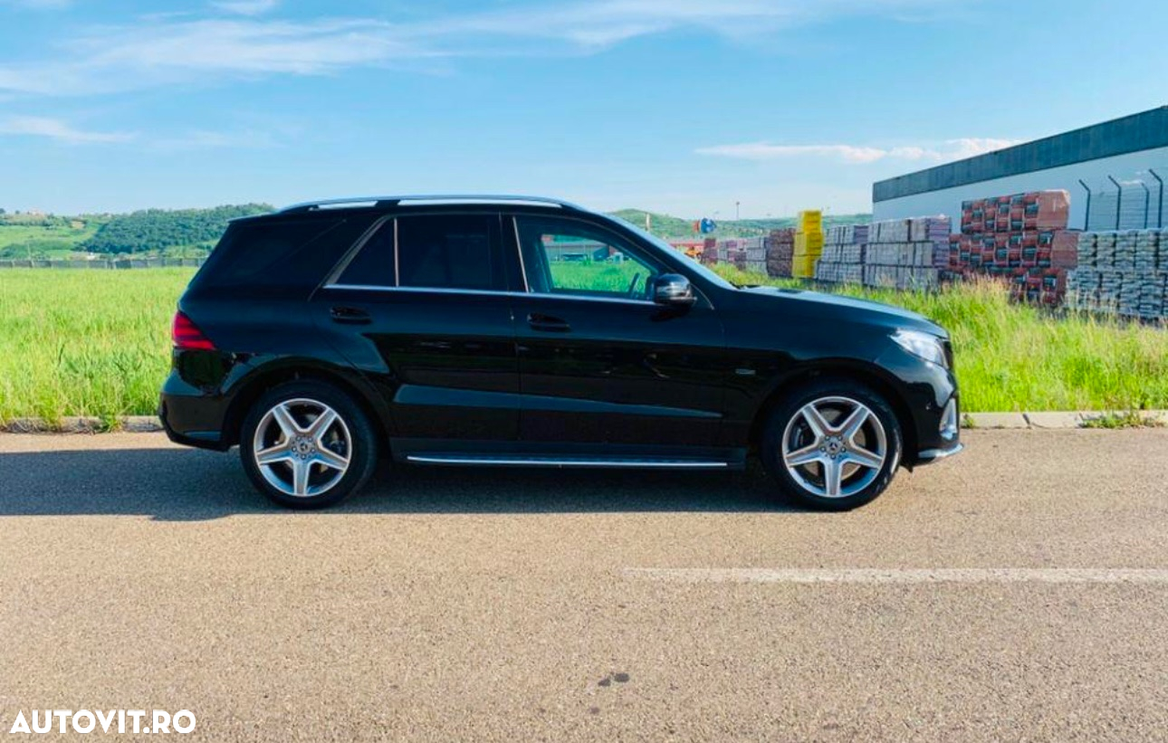 Mercedes-Benz GLE 500 e 4Matic 7G-TRONIC AMG Line - 7