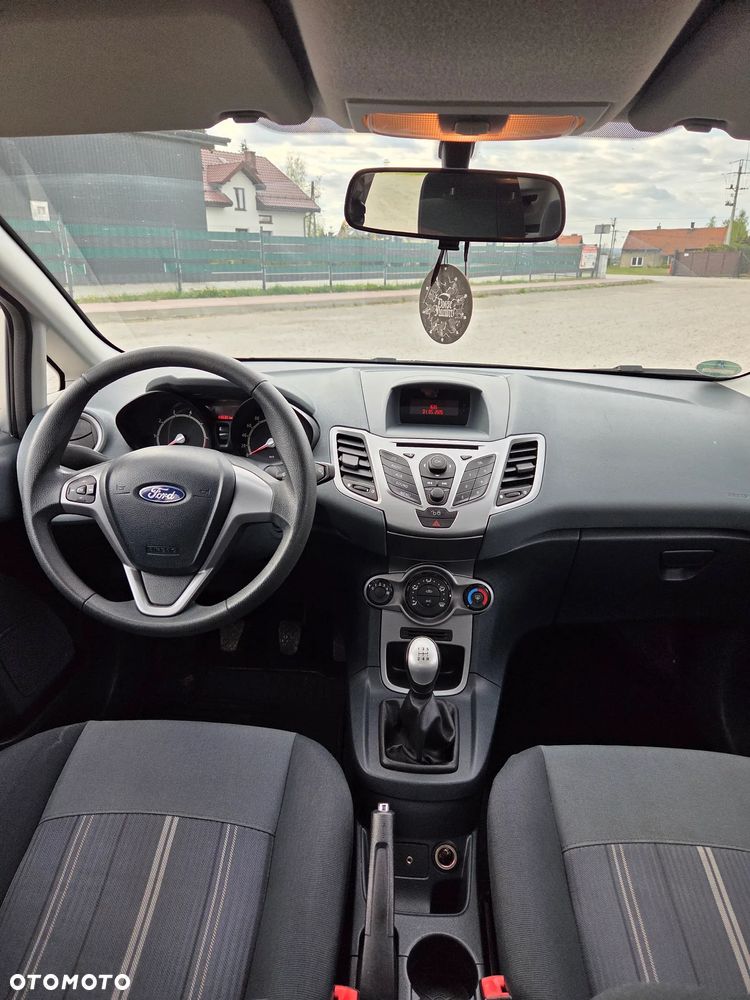 Ford Fiesta 1.25 Trend EU5 - 26