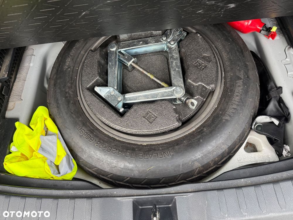 Toyota RAV4 2.5 Hybrid Comfort 4x2 - 10