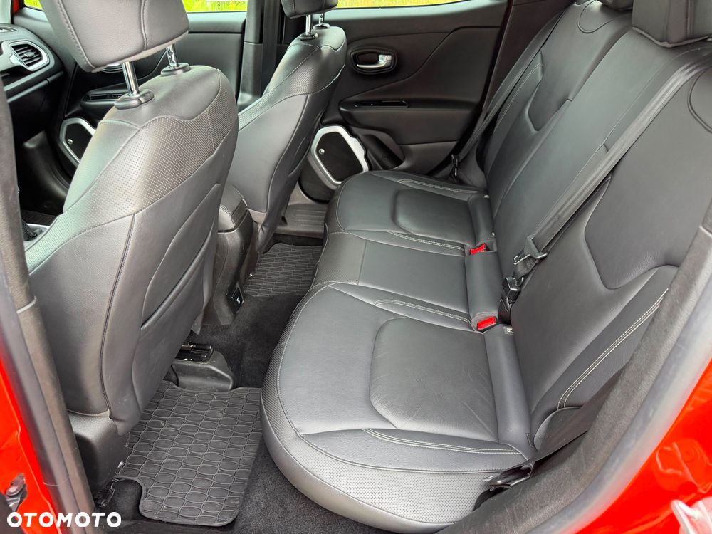 Jeep Renegade - 28