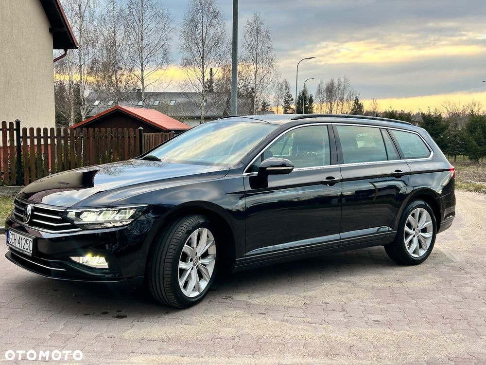 Volkswagen Passat 2.0 TDI SCR Comfortline DSG - 12