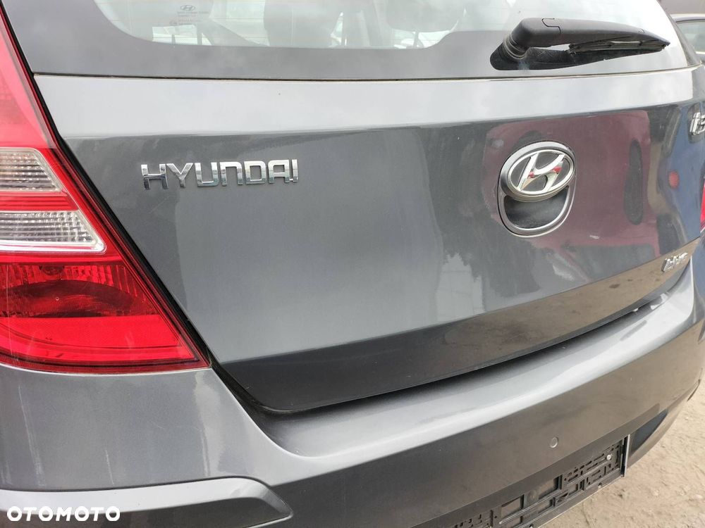KOMPLETNY TYŁ KLAPA BAGAŻNIKA ZDERZAK TYŁ LAMPY HYUNDAI I30 I HB 5D 9A - 6