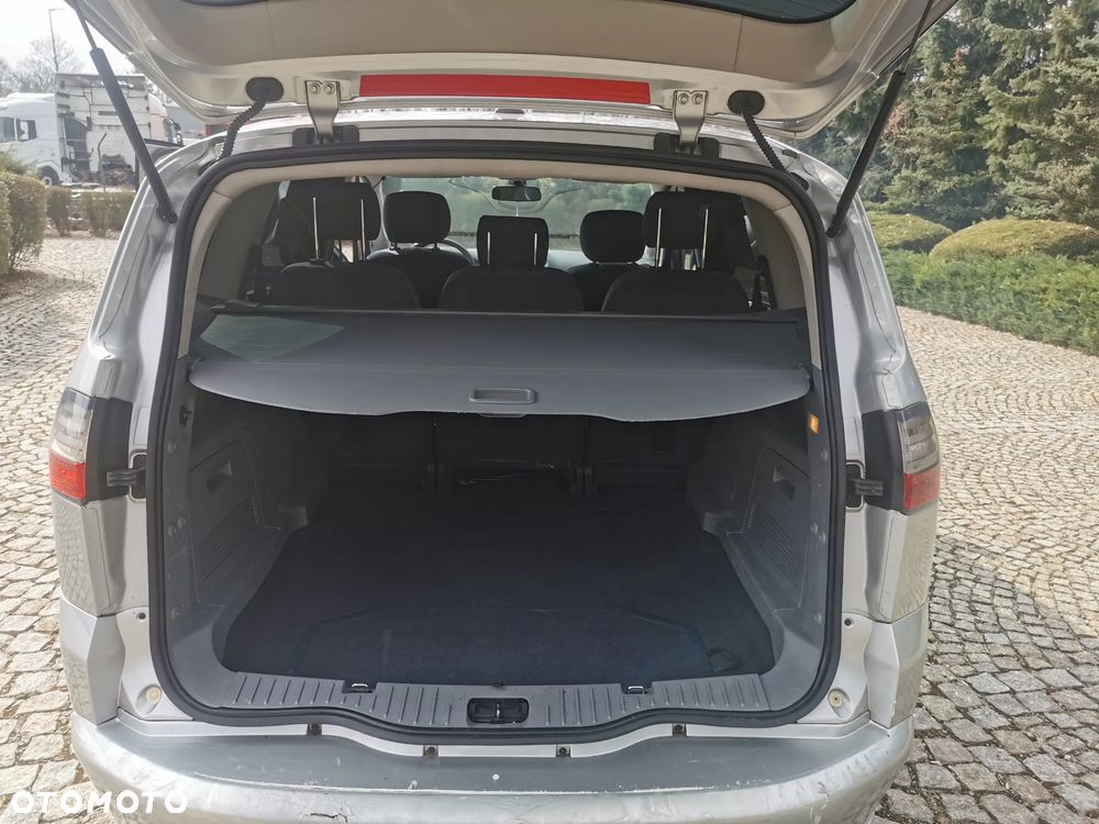 Ford S-Max 2.0 TDCi DPF Titanium - 10