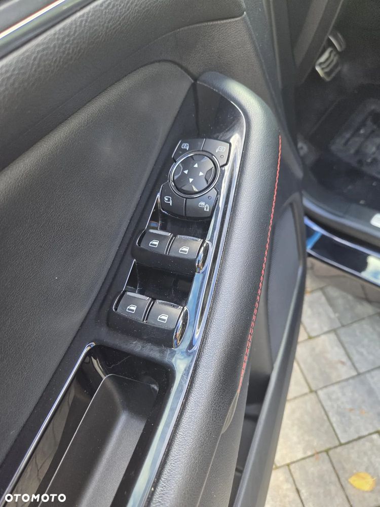 Ford Edge 2.0 EcoBlue Twin-Turbo 4WD ST-Line - 9