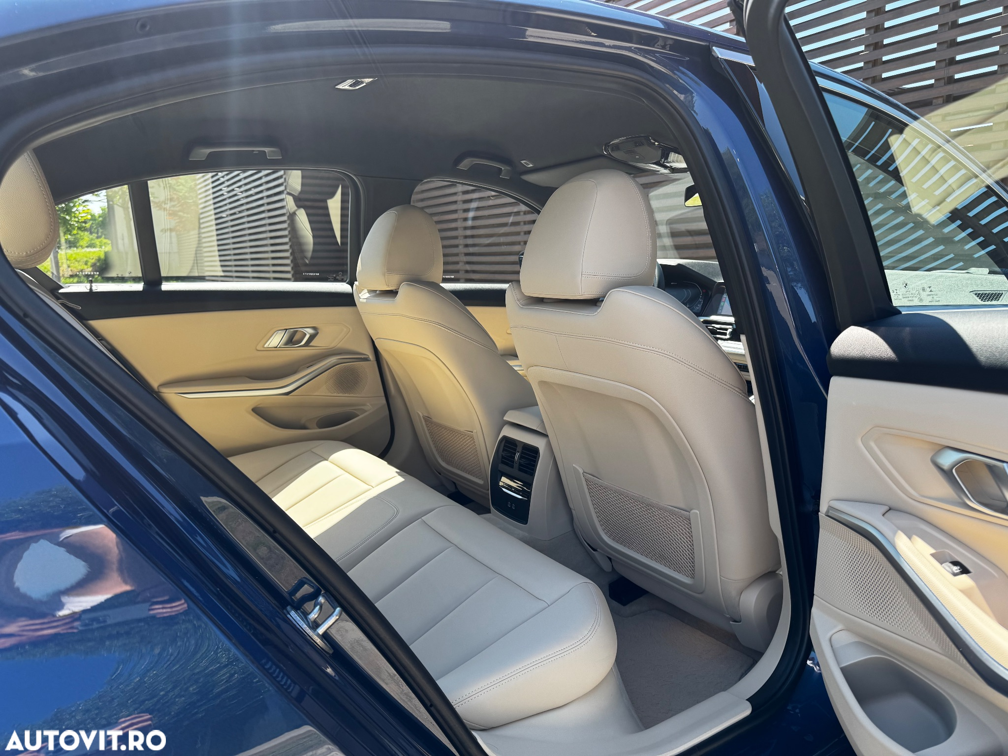 BMW Seria 3 330e Aut. Luxury Line - 21